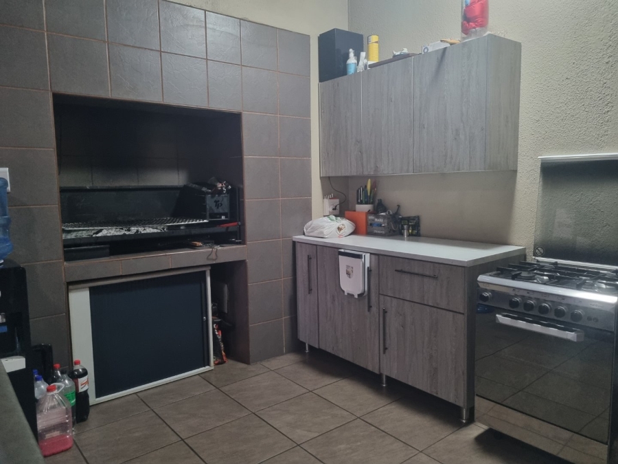3 Bedroom Property for Sale in Vaalpark Free State